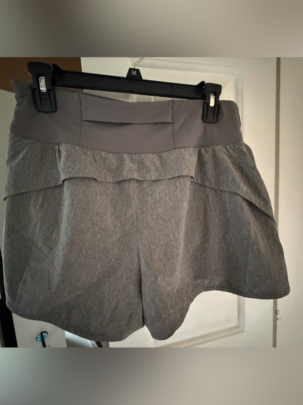 CALIA by Carrie Underwood Light Gray Athletic Skort Shorts, M - Picture 6 of 9